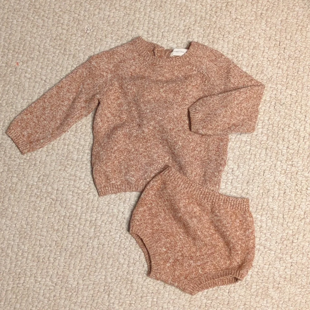 Quincy Mae Warm Brown Knit Baby Set